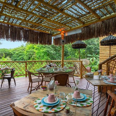 Hotel Vila Kebaya Ilhabela Bagian luar foto