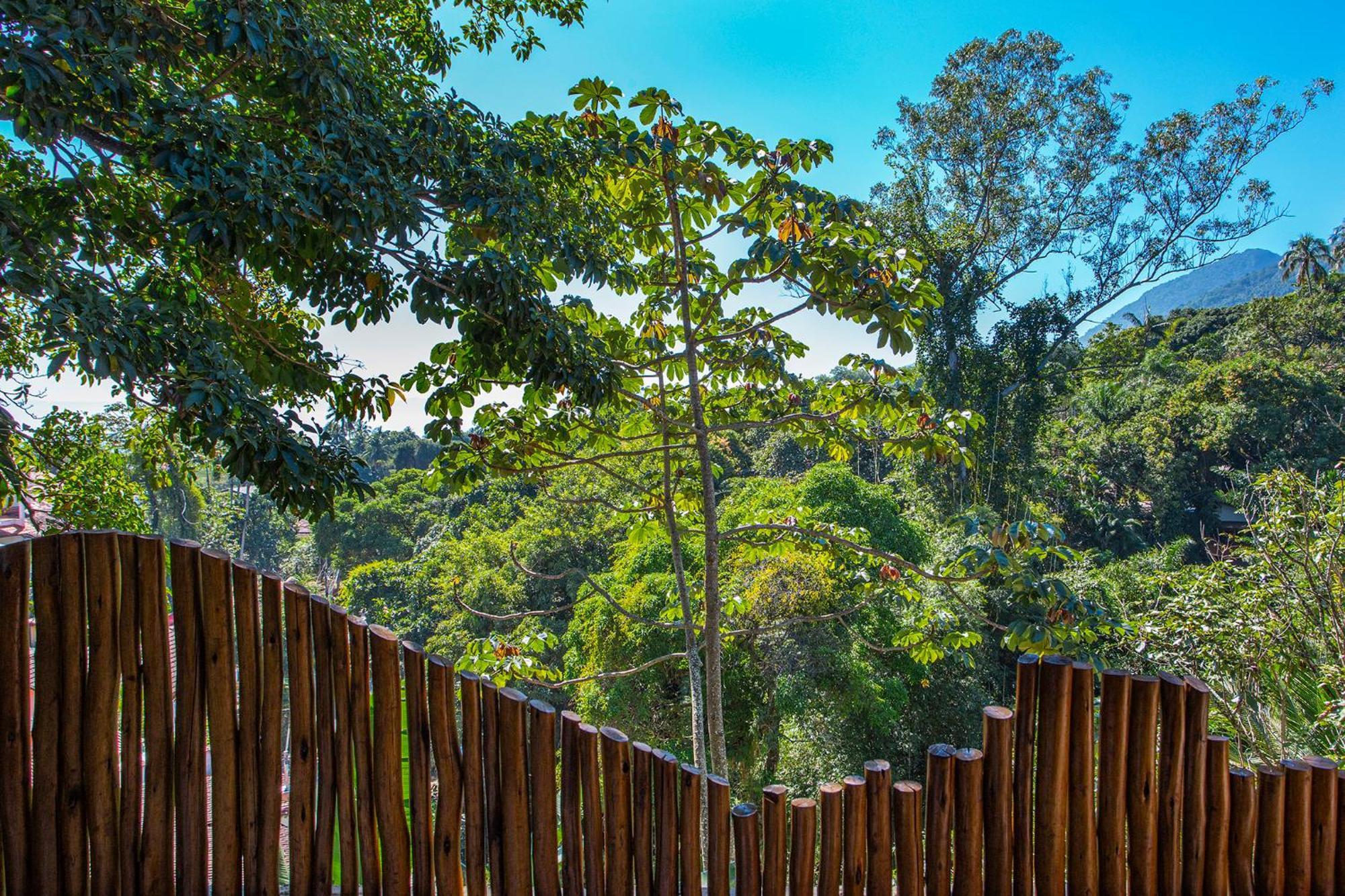 Hotel Vila Kebaya Ilhabela Bagian luar foto
